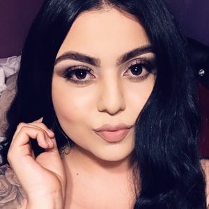 Meet your Posher, Yaritza